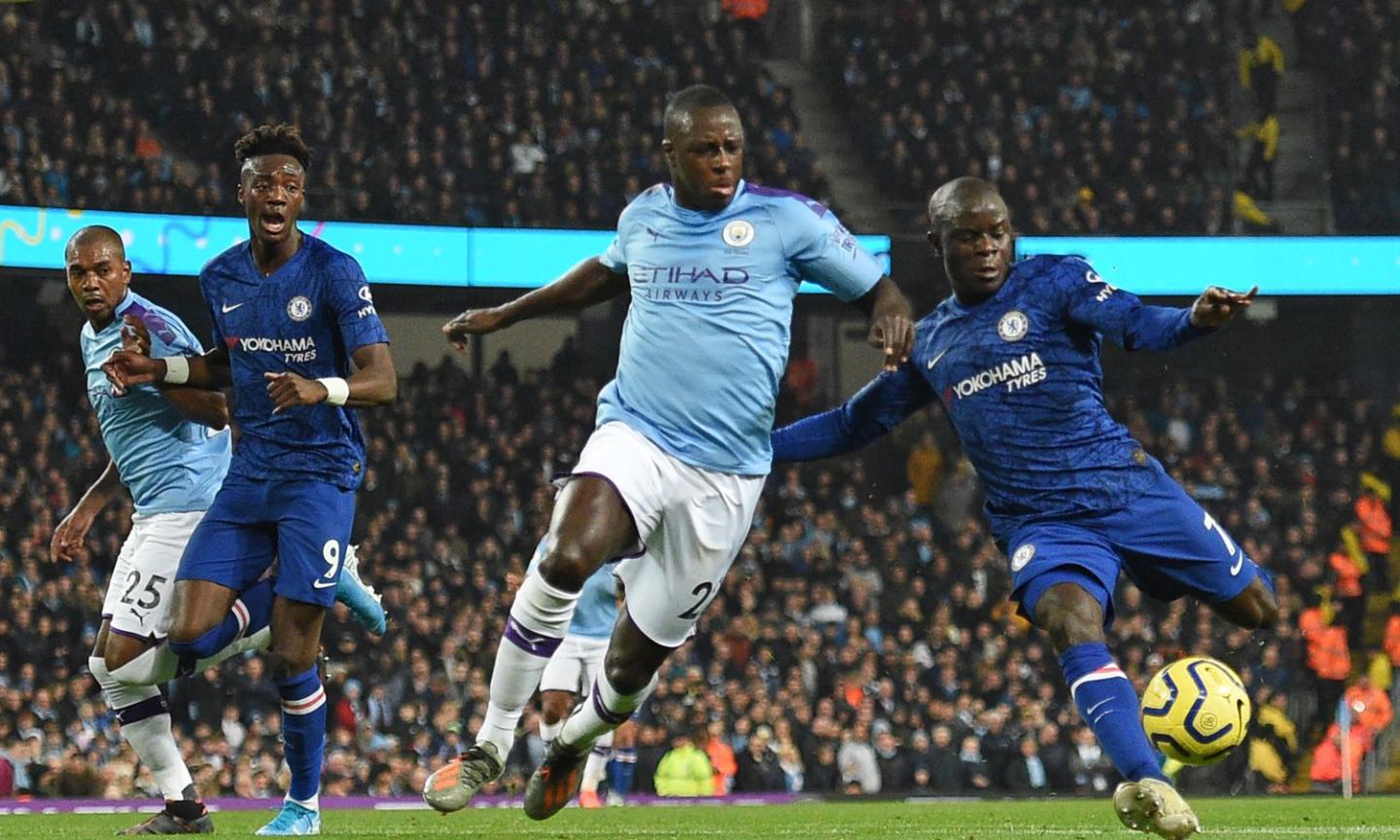 Coronavirus, Mendy del Manchester City in isolamento: un parente ha sintomi