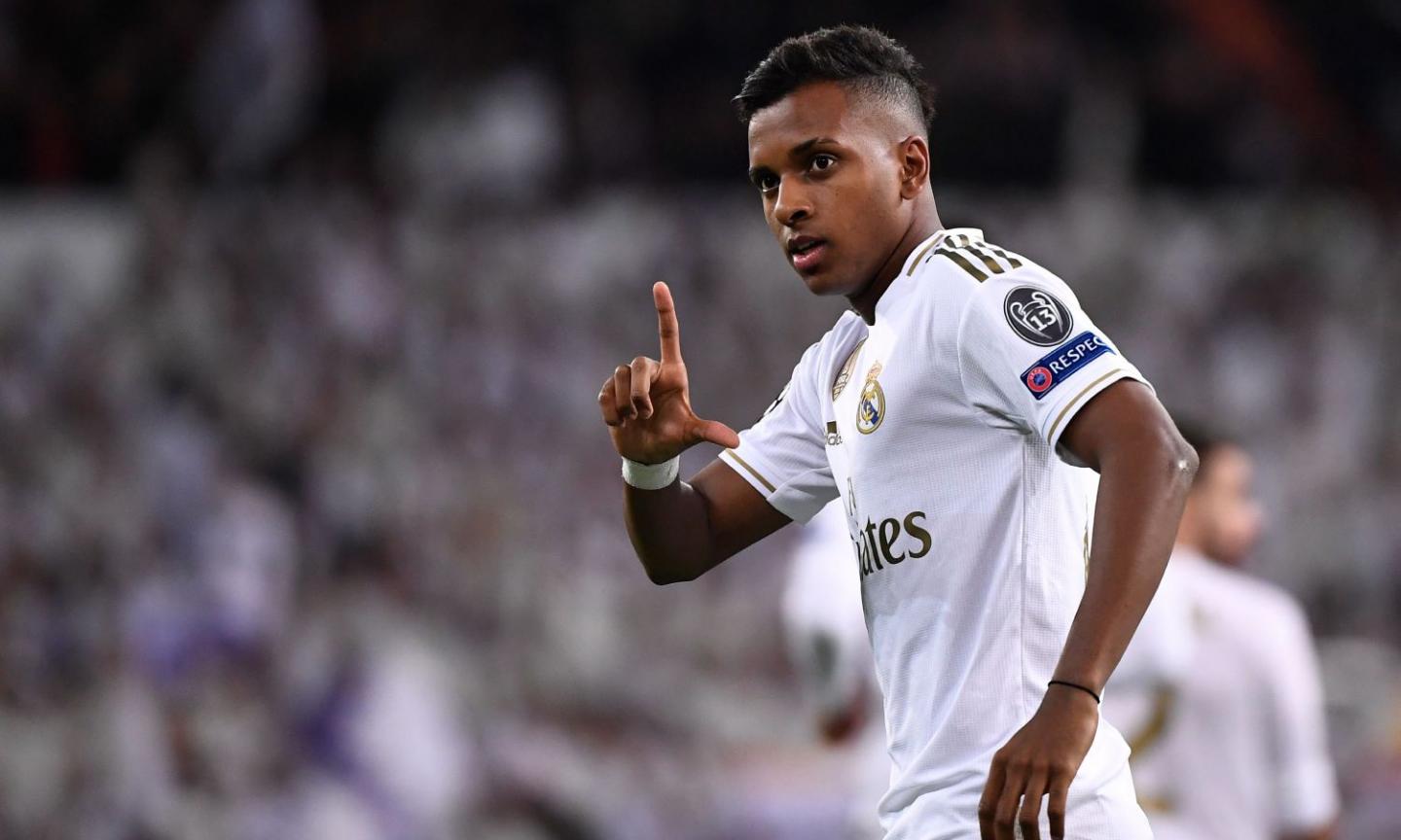 Messi? Rodrygo 'costretto' a preferire Neymar VIDEO