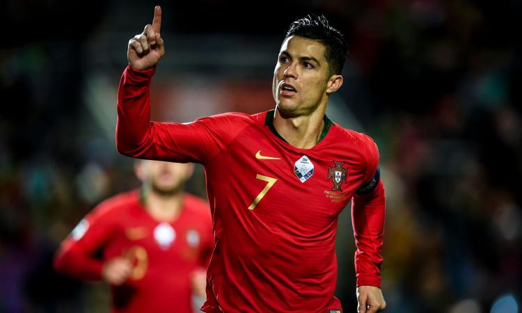 Fifa 20: Ronaldo super e cambia ruolo nella squadra della settimana. Ci sono anche Donnarumma e Zaniolo
