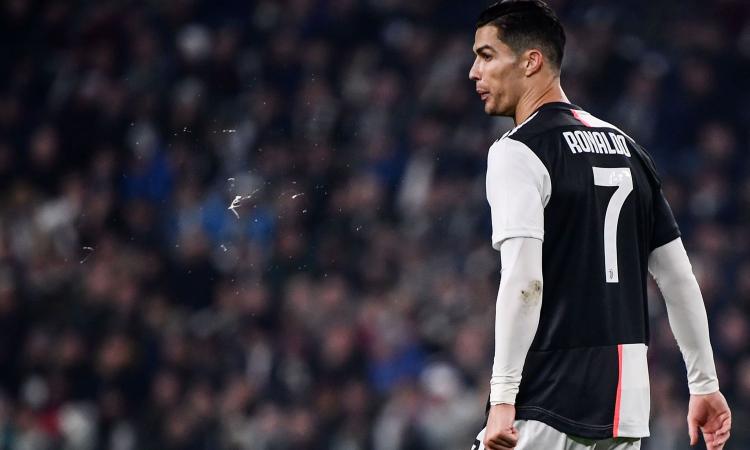 Juve, quelle parole di Cristiano Ronaldo a Sarri uscendo dal campo...