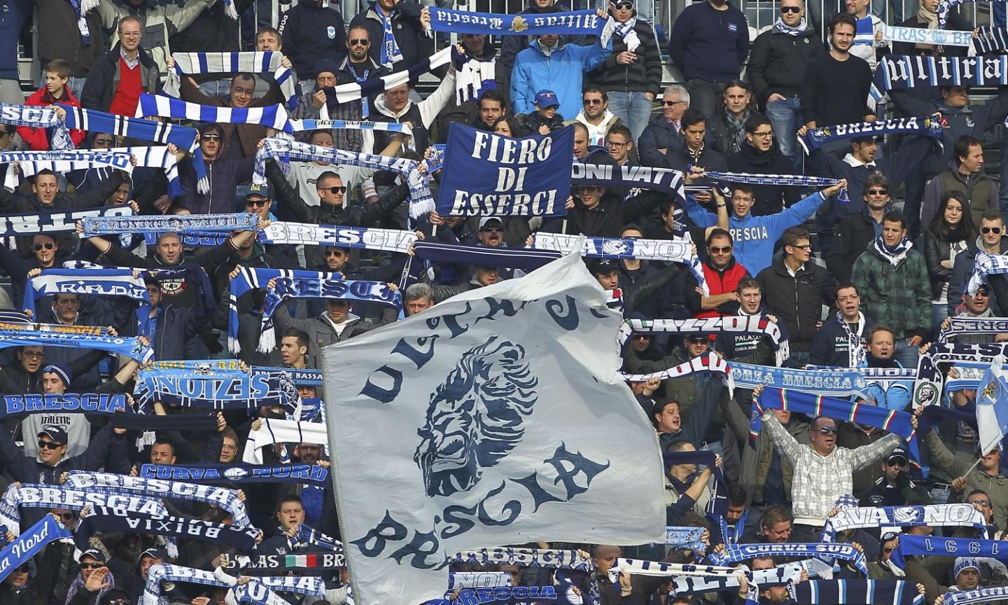 Brescia, alta tensione tra frange di tifosi bresciani prima dell'Atalanta