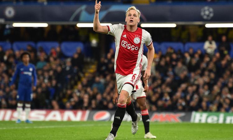 Inter e Juve lo seguono, il Real ci prova subito: è sempre Van de Beek mania