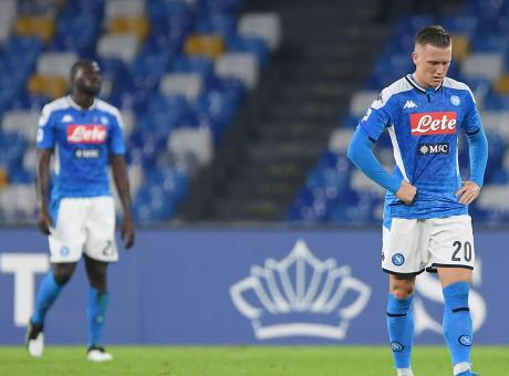 Tensione Napoli: danni all'auto della moglie di Zielinski