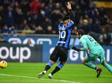 Inter-Roma, rivivi la MOVIOLA: Lautaro chiede un rigore, arbitro e Var non intervengono