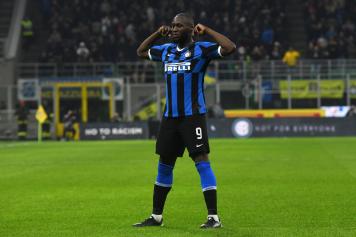 Lukaku.Inter.2019.20.esultanza.orecchie.tappate.jpg GETTY IMAGES