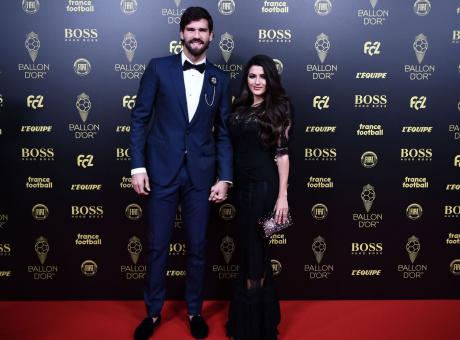 Premio Yashin: né Handanovic, né Szczesny. Il migliore portiere al mondo è Alisson