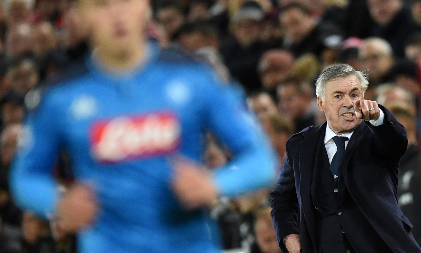 Napoli, incontro-scontro tra Ancelotti e i calciatori: ecco come è andata