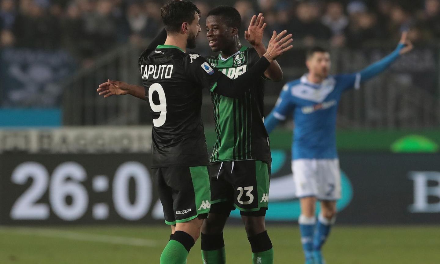 De Zerbi torna a casa e batte Balotelli: 2-0 Sassuolo a Brescia, brilla Traoré