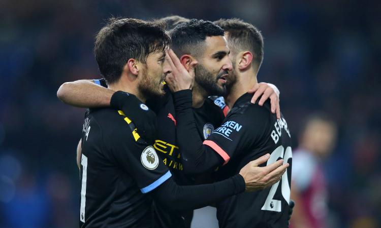 Premier League: il Crystal Palace vince 1-0 in 10. Il Manchester City ne fa 4 al Burnley