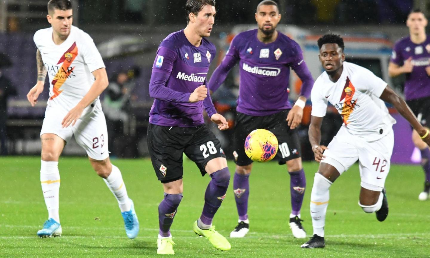 Fiorentina, Vlahovic: 'Voglio giocare ancora tanto con Chiesa, faremo tanti gol insieme'