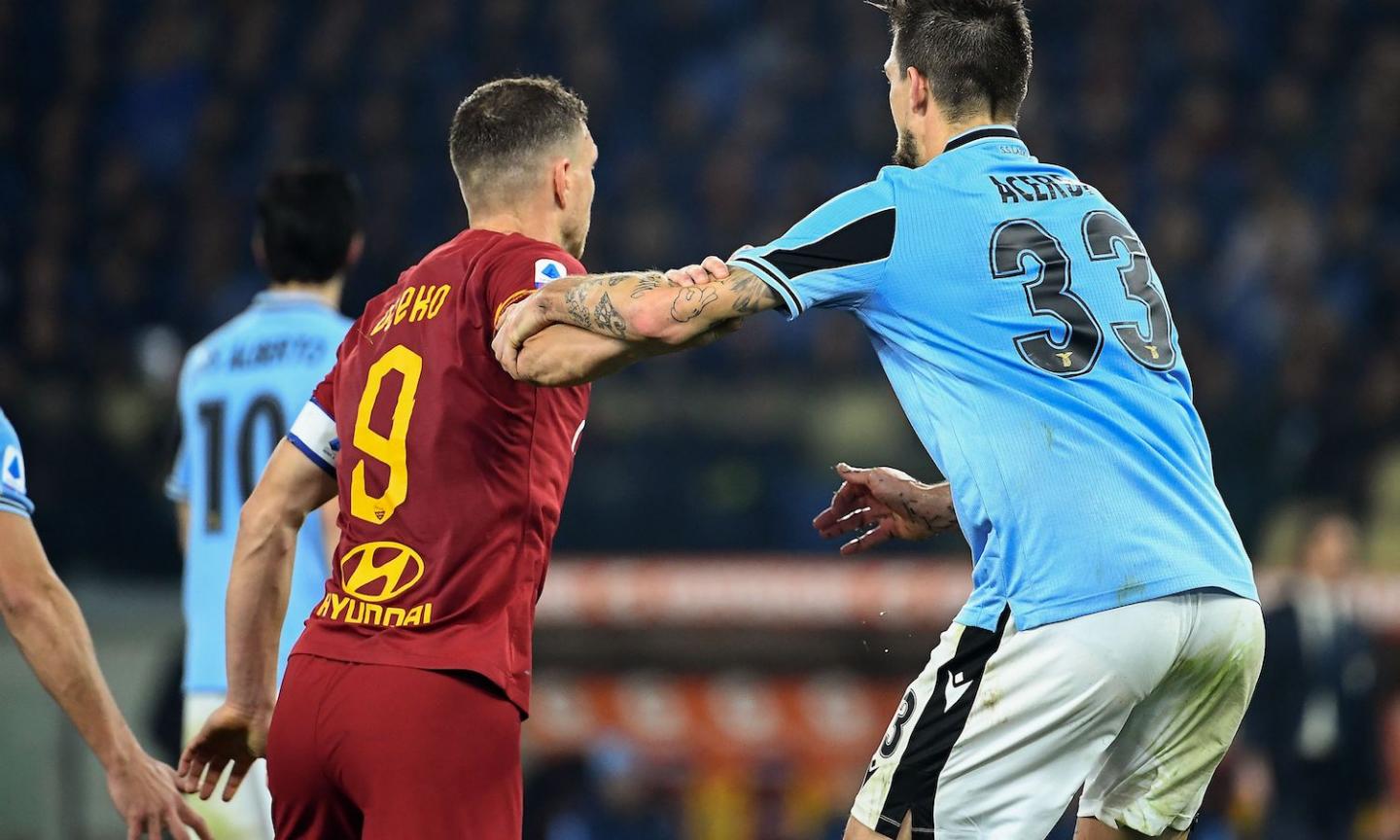 Gioca solo la Roma, i campioni della Lazio steccano: il derby finisce 1-1 per (de)merito dei portieri