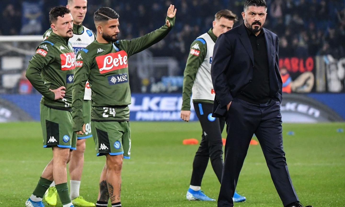 Napoli, il messaggio ai giocatori: 'State pronti, si torna in campo'. Ritiro il 18 maggio? C'è la risposta di Insigne!