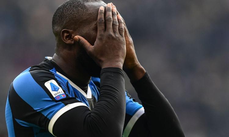 Inter, Lukaku: 'Per fermare il calcio è stato necessario che fosse positivo uno della Juve. Non è normale tutto ciò'