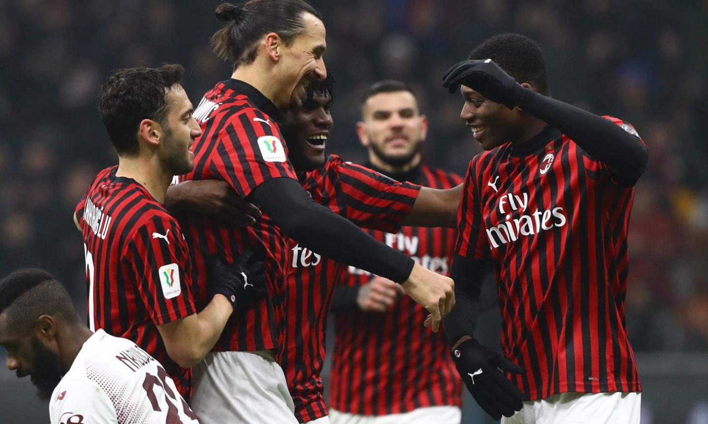 Non solo Ibra, Milan in semifinale con la Juve grazie ai cambi... che il Torino non ha