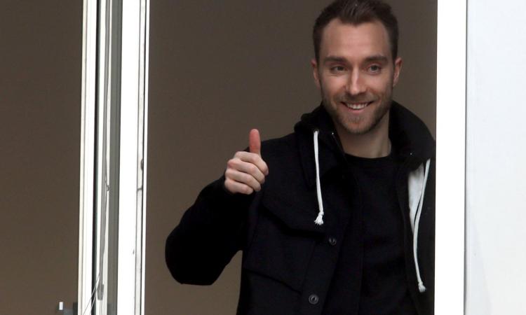 Inter: Eriksen ha firmato in sede e va ad Appiano, atteso l'annuncio ufficiale