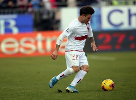 Nandez fa pace col Cagliari: niente causa per i diritti d'immagine e nuovo contratto con clausola rescissoria