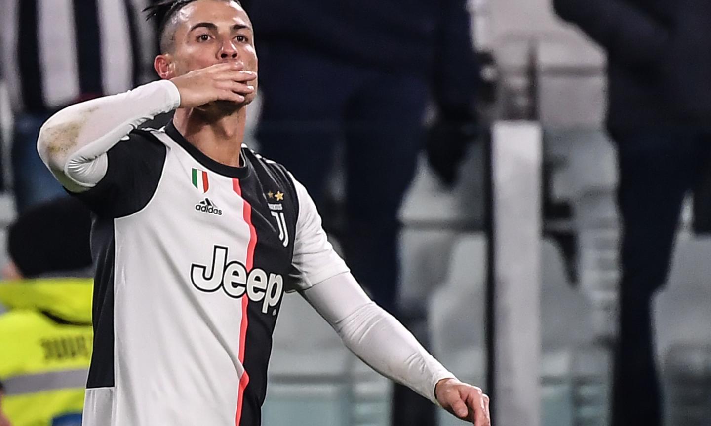 Ronaldo punta il record di Ibra: ecco quante partite dovrebbe giocare