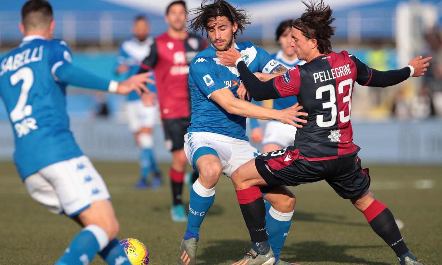 Serie A: Brescia-Cagliari 2-2. Borini debutta e salva il Verona, 1-1 a Bologna