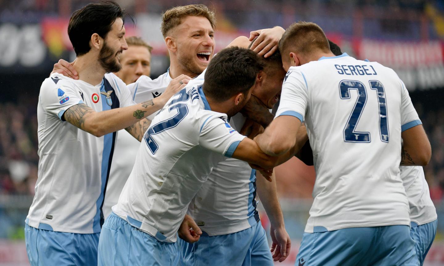 La Lazio vince anche in casa del Genoa: Immobile e compagni a -1 dalla Juve e +5 sull'Inter 