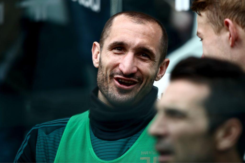 Chiellini non sta più nella pelle: domani sarà alla Continassa, la Juve recupera il suo capitano prima di tutti