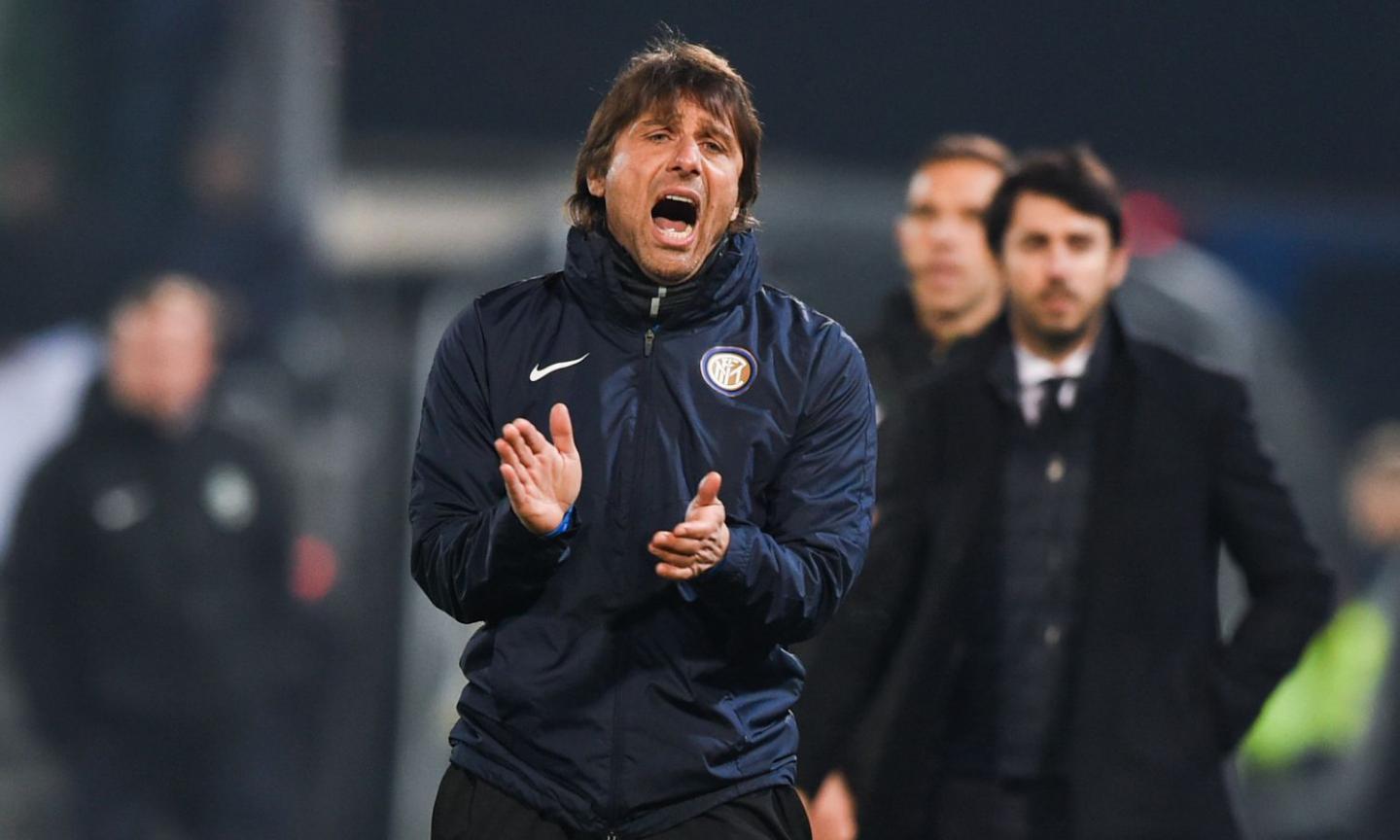 Conte è preoccupato per i giocatori: l'Inter cambia a Napoli, tutte le novità