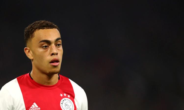 Ajax: la Premier chiama Dest