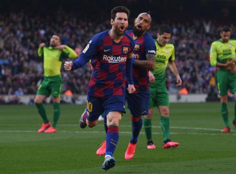 Messi è tornato: poker da 'egoista', avvisati Napoli e Real Madrid