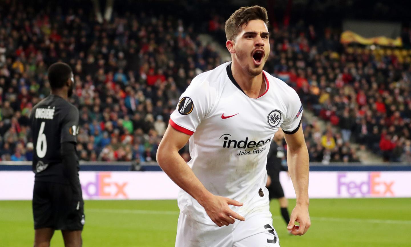 Coppa di Germania; vincono Eintracht Francoforte, Lipsia e Gladbach. Segna ancora André Silva