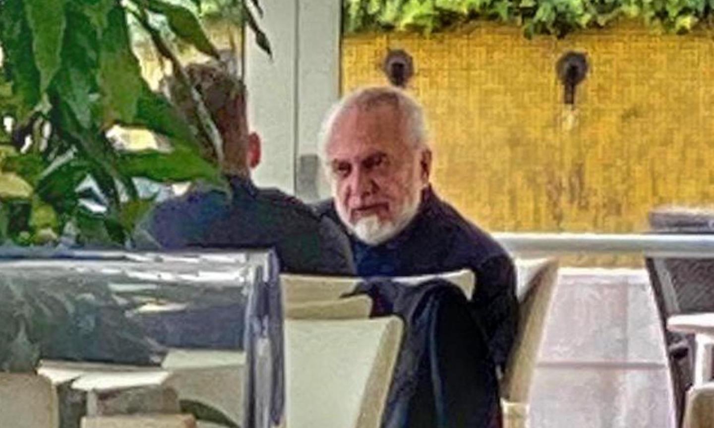 Napoli, De Laurentiis a Mertens: 'Resta con noi'. Ma a pranzo non si parla solo di rinnovo