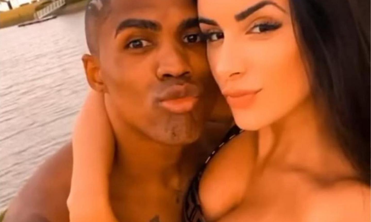 La pagella: Douglas Costa, fuga e foto in spiaggia al tempo del coronavirus. Voto zero. Juve, non dici nulla?