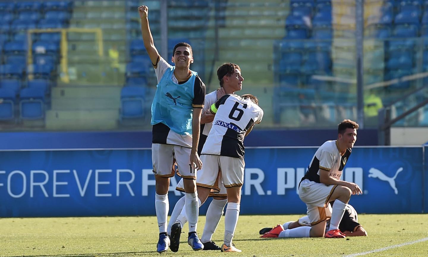 Dalla scuola calcio ai dilettanti: si ferma tutta la Serie D, stop all'attività in dieci regioni