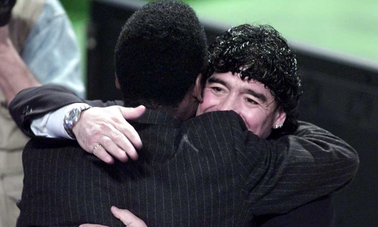 Maradona: l'omaggio del Santos VIDEO