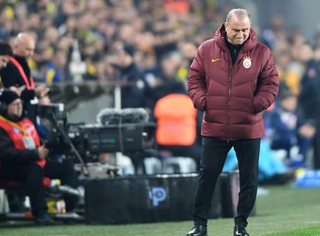 Coronavirus, Terim: 'Sto bene, passerò anche questo esame'
