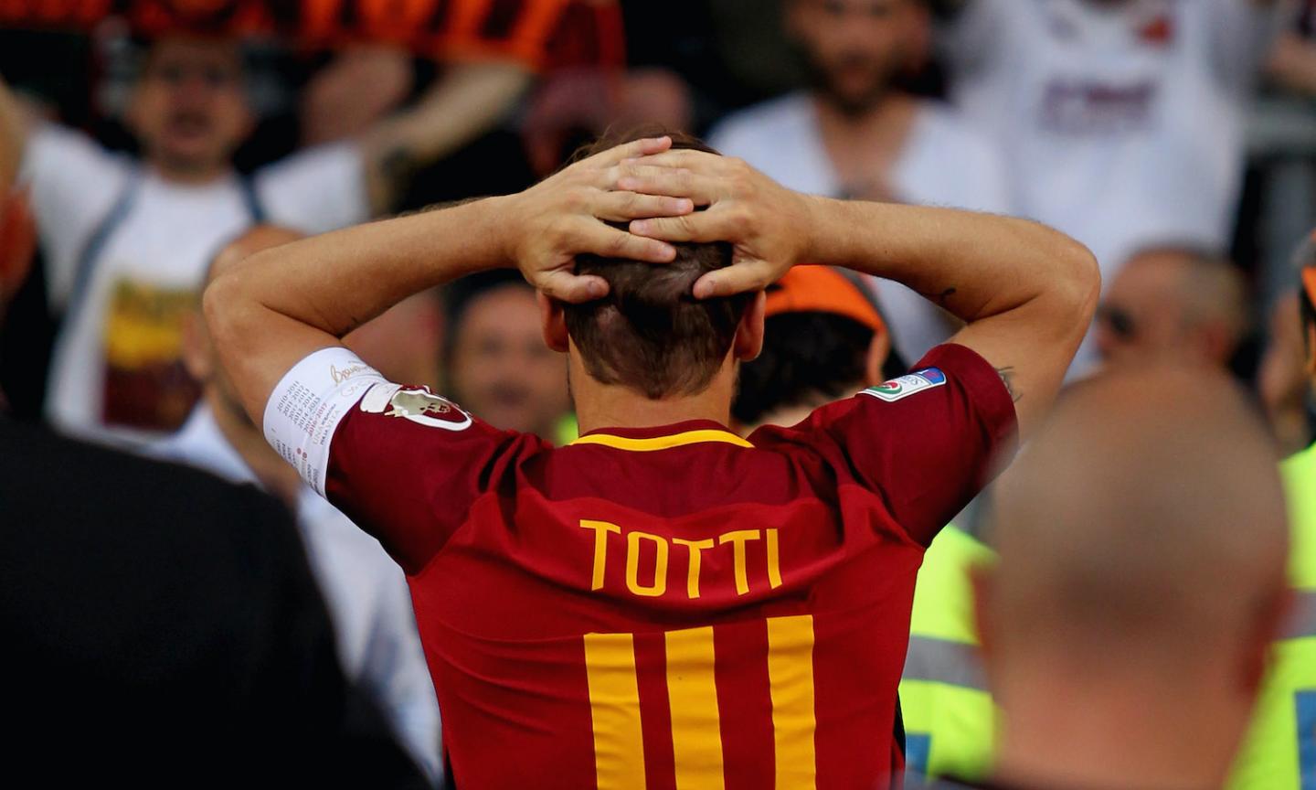 L'addio di Totti, Il Corvo, Ciotti che racconta Cruyff: cosa guardare IN TV OGGI  