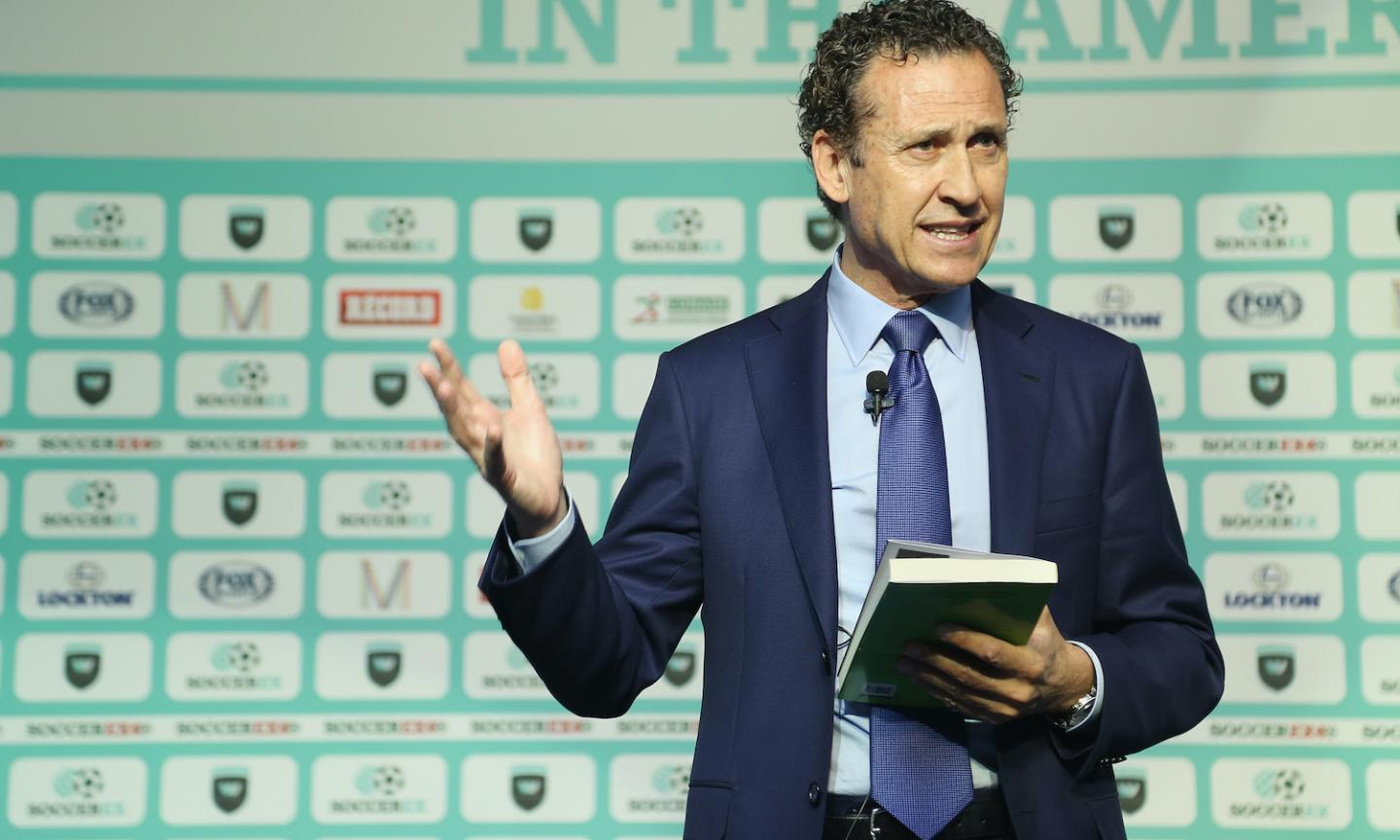 Valdano: 'Maradona ha scelto il suo momento' VIDEO