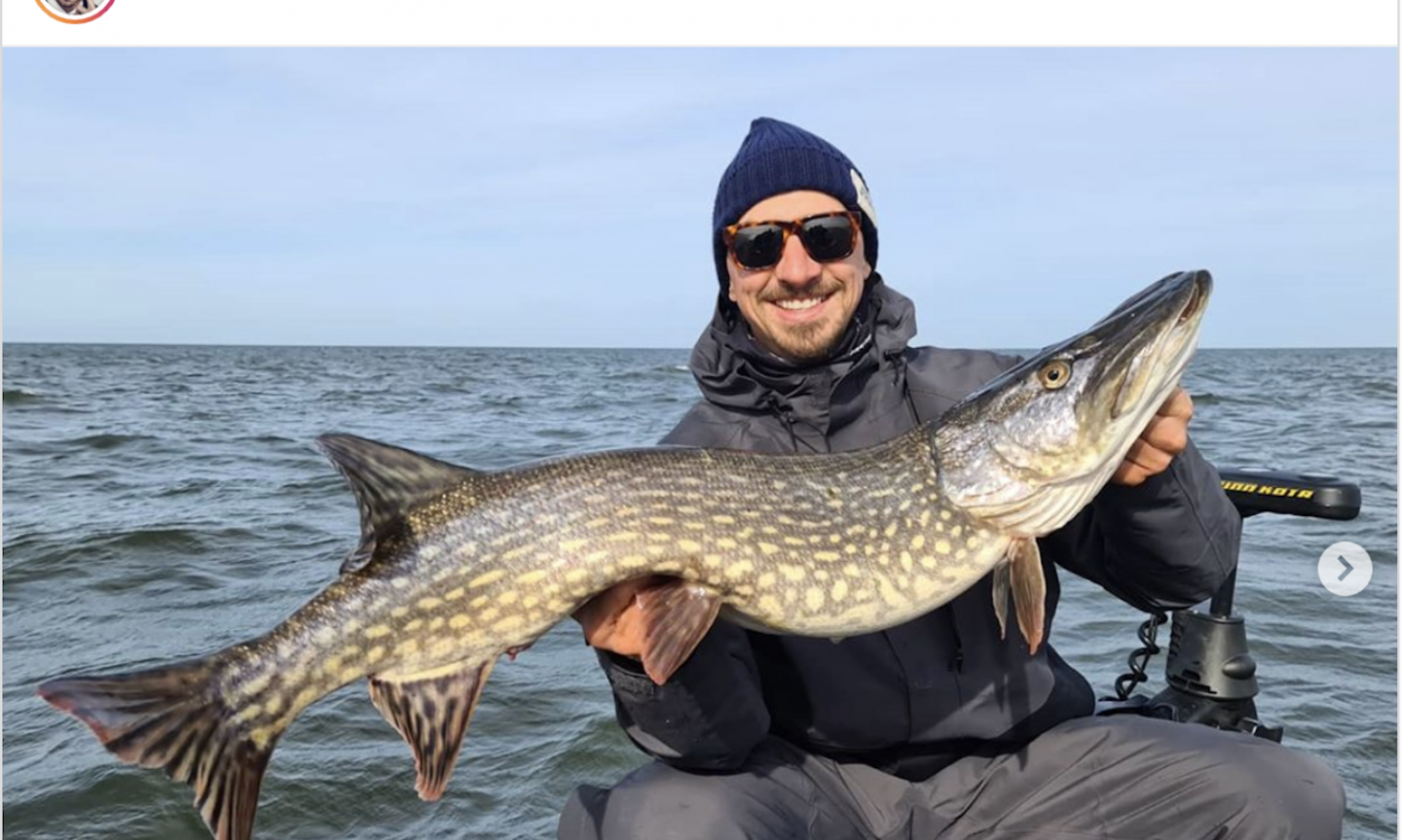 Ibrahimovic non si ferma: prima gli allenamenti con l'Hammarby, ora la pesca FOTO