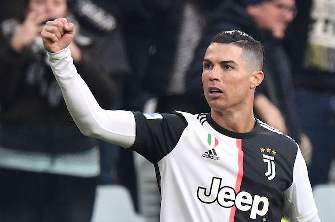 Juve, retroscena Ronaldo: doveva rientrare in Italia ieri, ma ha rimandato tutto