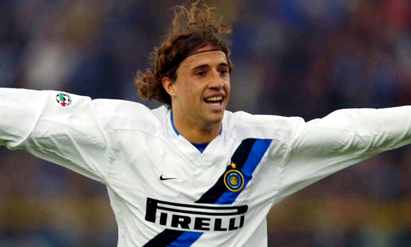 4) Hernan Crespo Image gallery