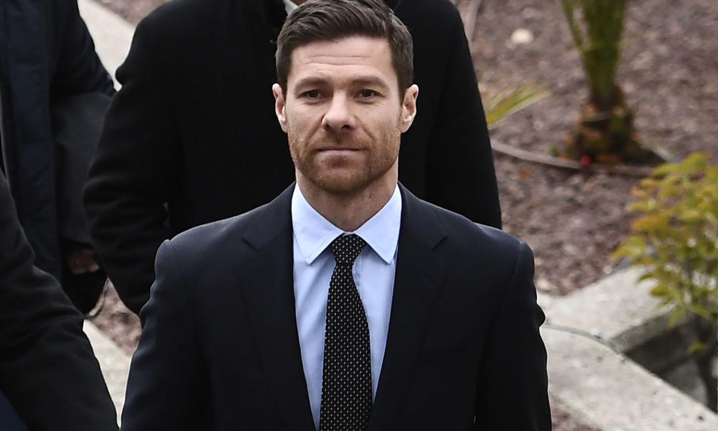 Xabi Alonso si presenta al Bayer Leverkusen VIDEO