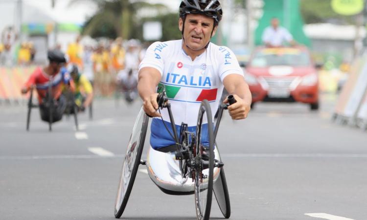 Zanardi trasferito a Padova, il San Raffaele: 'Quadro fisico e neurologico di generale stabilità'