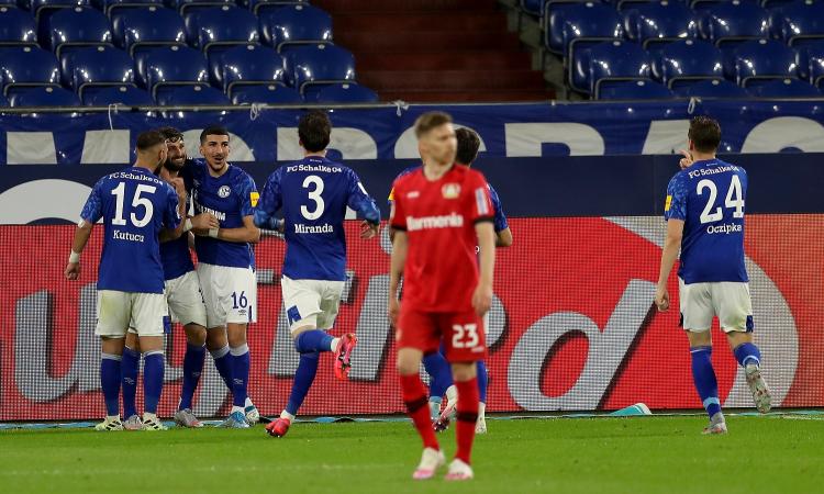 Il Bayer riprende lo Schalke e torna in zona Champions, ma l'obiettivo Juve Havertz delude