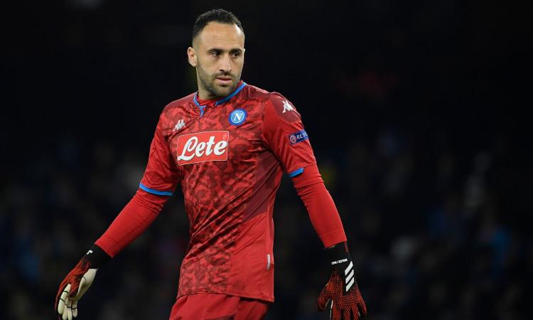 Napoli: terapie per Ospina, con l'Inter non ci sarà