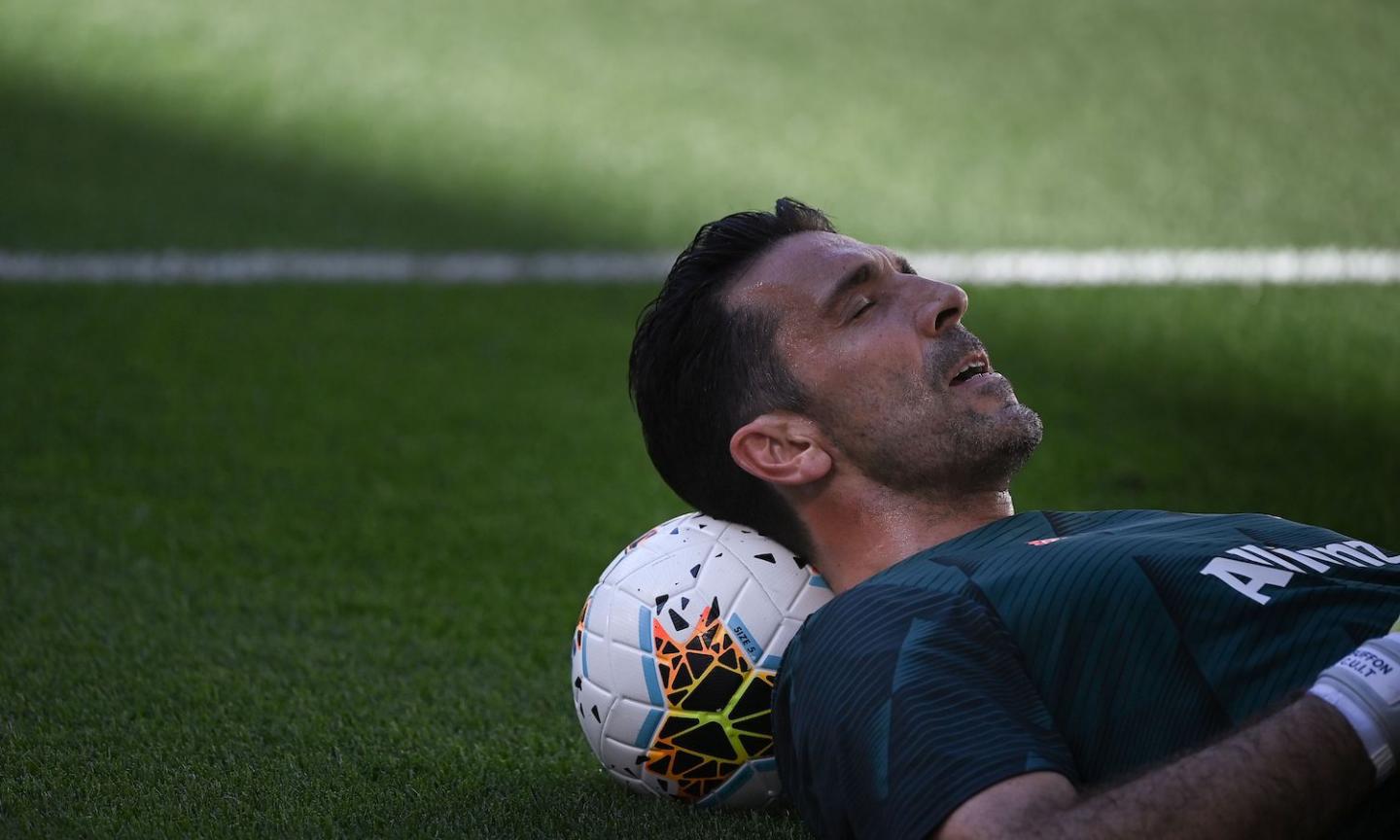 Juve, Buffon festeggia il record di presenze sui social: '648!'