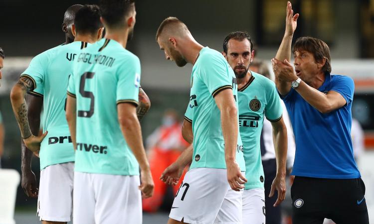 ‘Conte chiede un falò di confronto a Zhang’, ‘Ridatemi Spalletti’: il Verona rimonta l'Inter e i social si scatenano 