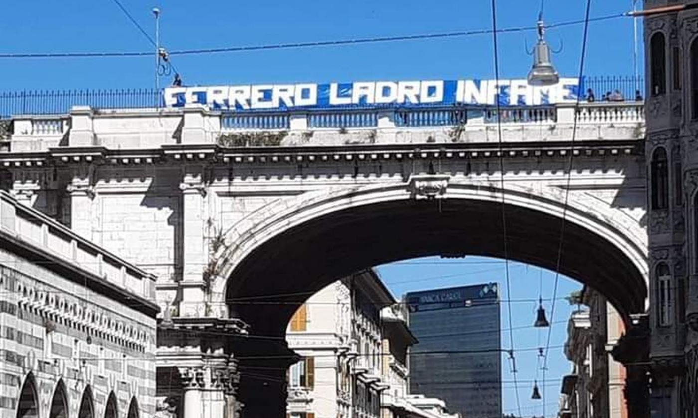 Dura contestazione Samp, striscione contro Ferrero: 'Ladro infame'