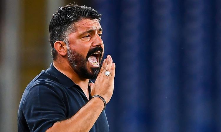 Napoli, Gattuso cambia l'attacco