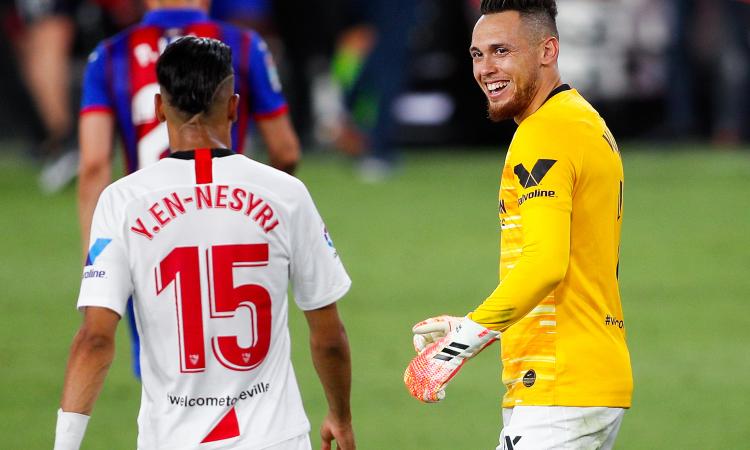 Liga: Isak non basta alla Real Sociedad, Ocampos lancia il Siviglia con un gol e una parata sul portiere al 100°! VIDEO