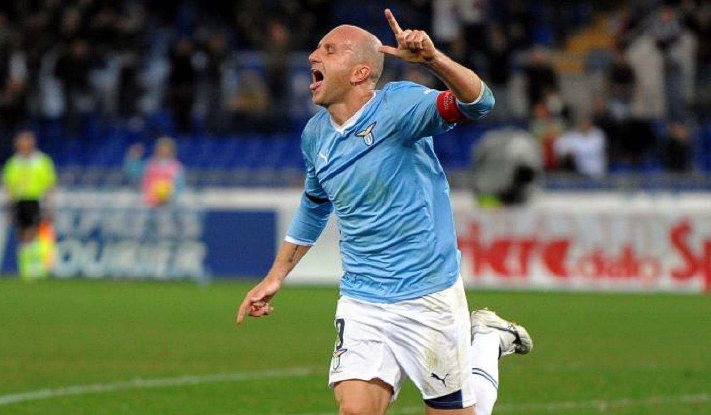 Che fine ha fatto? Tommaso Rocchi, la bandiera olimpica della Lazio: da Juve e Inter alla chitarra e il 'sogno Inzaghi'