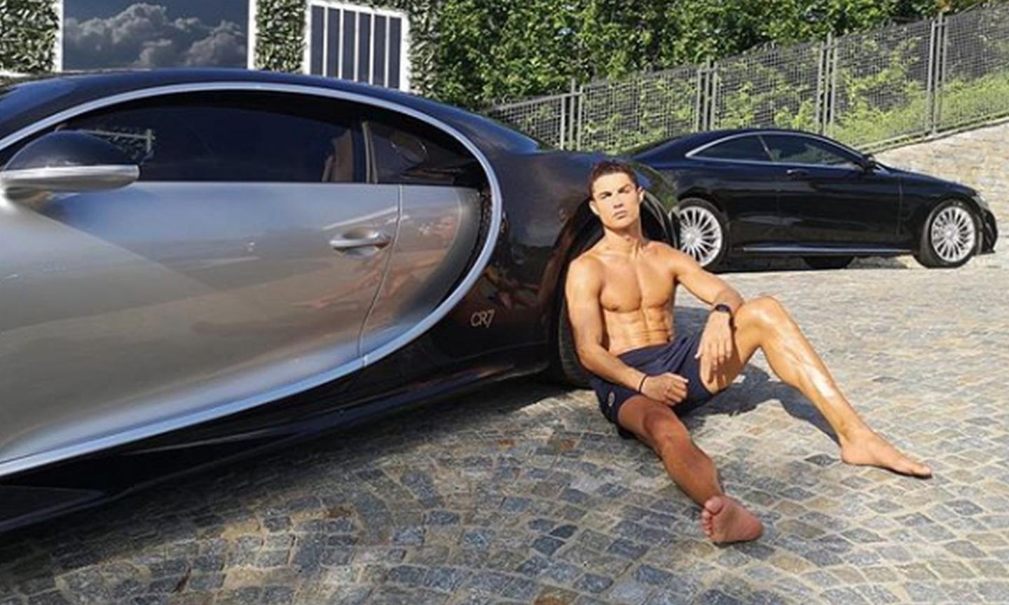 Juve, Ronaldo si regala una Bugatti Chiron: auto da 3 milioni di euro