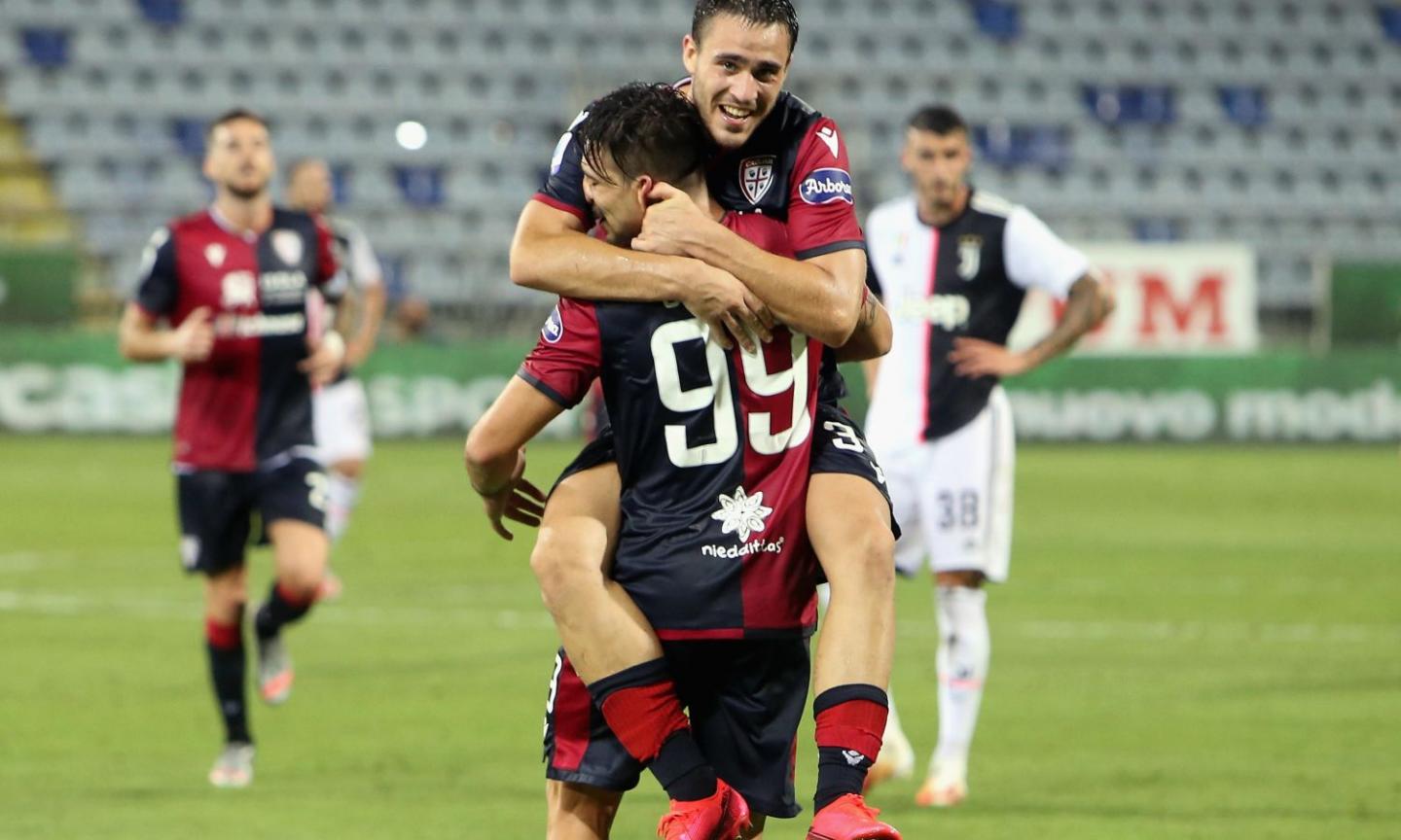 La Juve campione d'Italia va ko: 2-0 Cagliari con Gagliano-Simeone